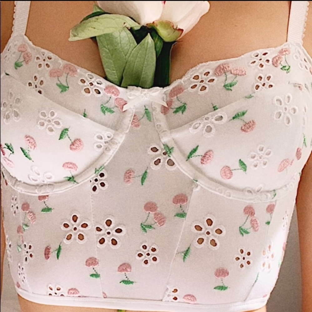 FOR LOVE & LEMONS Bijou Eyelet Bustier - Picture 3 of 5